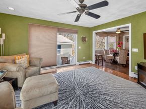 22 Mcrayne Hill Rd, Billerica MA 01821