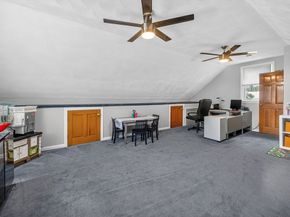 22 Mcrayne Hill Rd, Billerica MA 01821