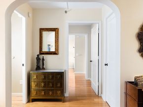 1731 Beacon St 402, Brookline MA 02445