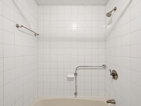 224 School Street 7, Walpole MA 02081