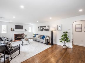 78 Windemere Circle, Braintree MA 02184