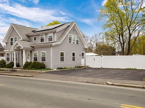 674 Montello St, Brockton MA 02301