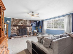 36 Peabody Dr, Stow MA 01775