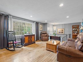 36 Peabody Dr, Stow MA 01775