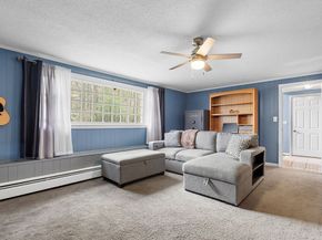 36 Peabody Dr, Stow MA 01775