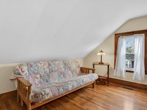 58 School St, Groveland MA 01834