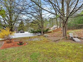 58 School St, Groveland MA 01834