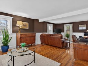 58 School St, Groveland MA 01834