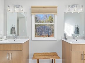 8 Weyman Ln, Sharon MA 02067