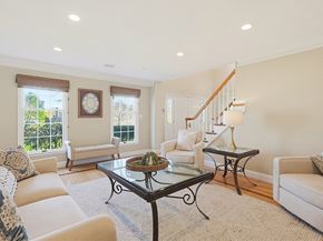 8 Weyman Ln, Sharon MA 02067