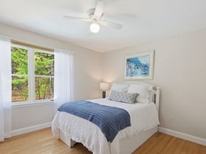 8 Weyman Ln, Sharon MA 02067