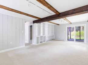 15 May Elm Ln, Norwell MA 02061
