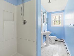 15 May Elm Ln, Norwell MA 02061