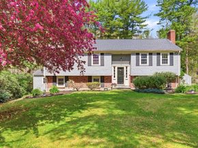 15 May Elm Ln, Norwell MA 02061
