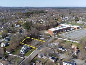 5 Murphy Ave B, Newburyport MA 01950