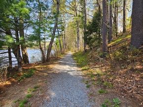 135 Walker Pond Rd, Sturbridge MA 01566
