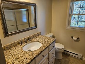135 Walker Pond Rd, Sturbridge MA 01566