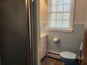 138 Lakehurst Ave, Weymouth MA 02189