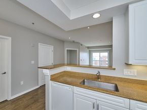 175 Cottage St 710, Chelsea MA 02150
