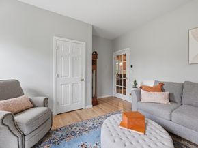 5 Knights Lane, Newburyport MA 01950
