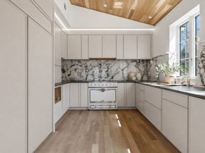 92 Sewall Ave 2C, Brookline MA 02446