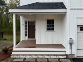 64 Deanna Dr, Holden MA 01520