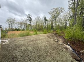 64 Deanna Dr, Holden MA 01520