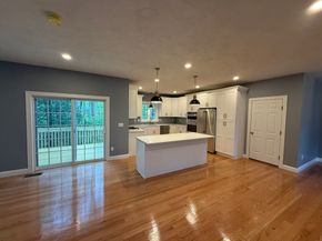 64 Deanna Dr, Holden MA 01520