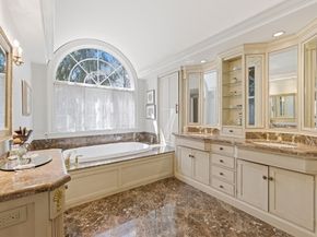 98 Bridle Trail Rd, Needham MA 02492