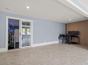 26 Winifred Ave, Worcester MA 01602
