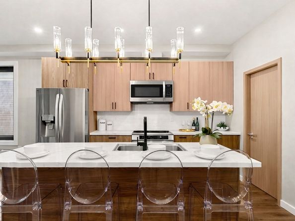 14 Schuyler 4, Boston MA 02121