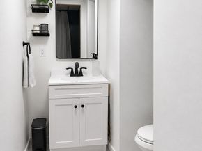 33 Lincoln St, Medway MA 02053