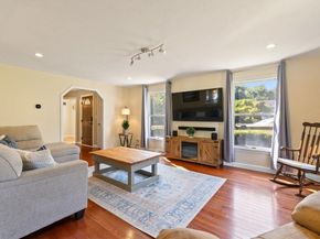 4 Indian Brook Rd, Ashland MA 01721
