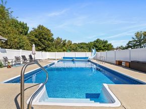 4 Indian Brook Rd, Ashland MA 01721