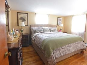 45 Decker St, Milton MA 02186