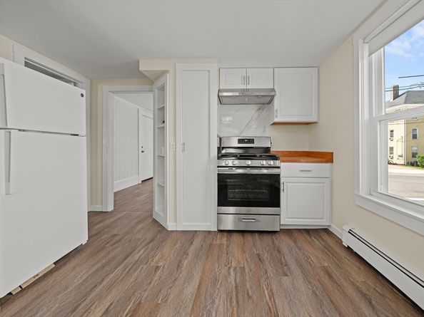 15 Shepherd St, Gloucester MA 01930