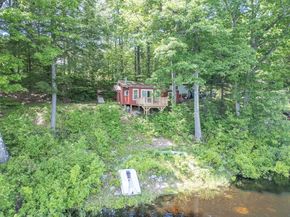 33 Watatic Pond Rd, Ashburnham MA 01430