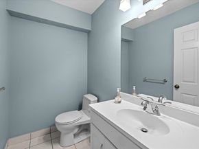 48 Regent Circle 48, Brookline MA 02445