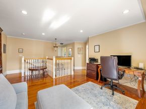 7 Hamilton St 3, Salem MA 01970