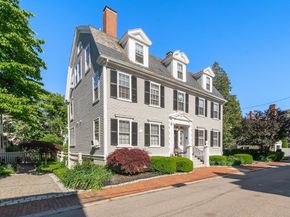 7 Hamilton St 3, Salem MA 01970