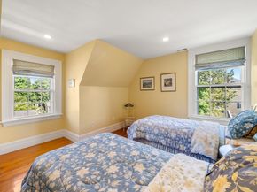 7 Hamilton St 3, Salem MA 01970