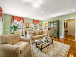 7 Hamilton St 3, Salem MA 01970