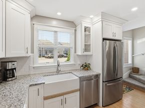 2743 Cranberry Hwy 17B, Wareham MA 02571