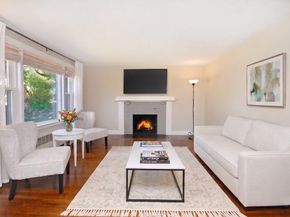805 Old Connecticut Path, Framingham MA 01701