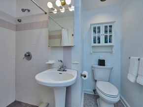 118 Trowbridge St 6, Cambridge MA 02138