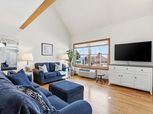 117 Water Street 24, Beverly MA 01915