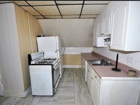 35 Cambridge St, Middleboro MA 02346