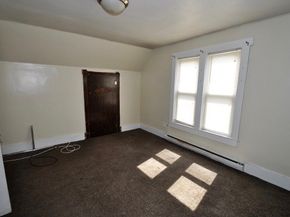 35 Cambridge St, Middleboro MA 02346