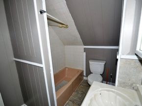 35 Cambridge St, Middleboro MA 02346
