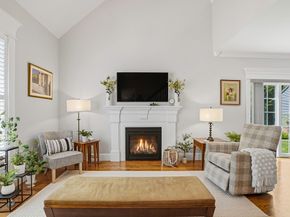 7 Cain Cir 7, Southborough MA 01772